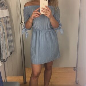 COPY - Small blue off the shoulder dress